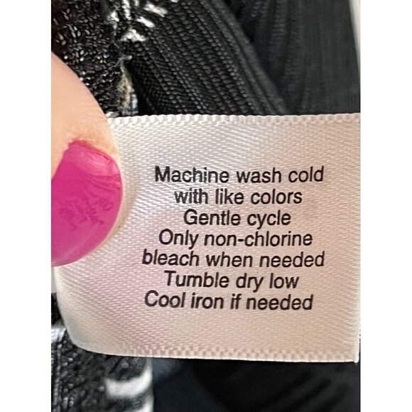 Lane Bryant Striped Top 14 Black Retro Classic Minimalist Office Casual Resort - Picture 9 of 11